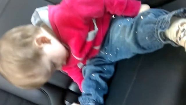 Ребенок спит/ sleeping child смотреть онлайн