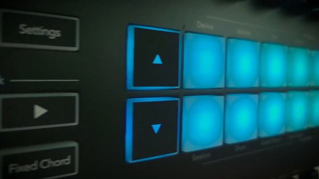 MIDI Keyboard Unboxing | NOVATION LAUNCHKEY 37 MK3 | Best MIDI | Music Production | Claster Studios смотреть онлайн