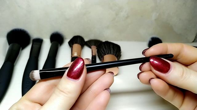 #Обзор продукции AVON.# Личный заказ ?# Кисти для макияжа?#Расчески для волос? смотреть онлайн