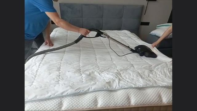 химчистка одеяла электро выбивалкой Hyla смотреть онлайн