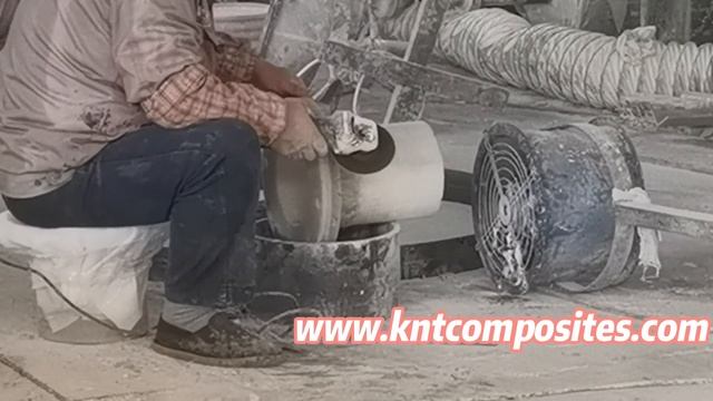 FRP workers polish the surface of FRP flanges смотреть онлайн