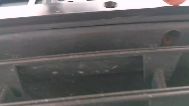 VW Passat B6 Front Grill Removal (EASY AND FAST) смотреть онлайн