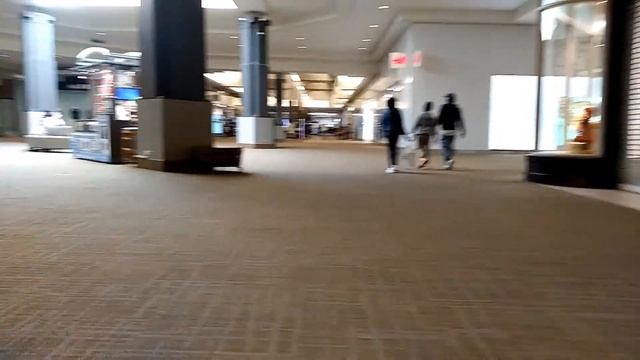MALL VIDEO. Ford City Mall. Chicago IL смотреть онлайн