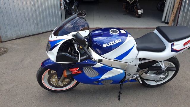 Покупка мной на мотобазе мотоцикла SUZUKI GSX R 600 SRAD смотреть онлайн