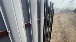 Штакетник - цвет двухсторонний (RAL) 7004 (серый) и 7024 (мокрый асфальт). Шахматка.