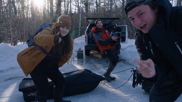 MY First Time ICE FISHING *Falling Through Ice* смотреть онлайн