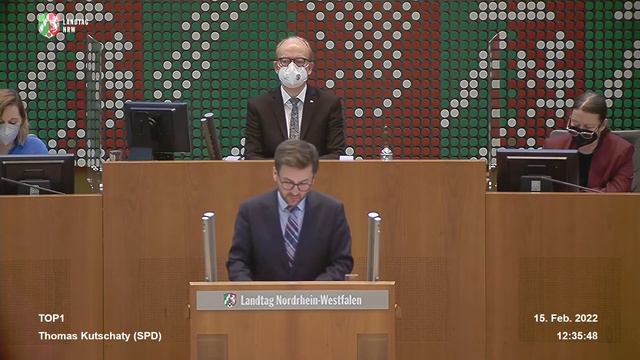 Plenarrede zum Sonderplenum "Mit Geschlossenheit die Omikron-Welle brechen" (15.02.2022) смотреть онлайн