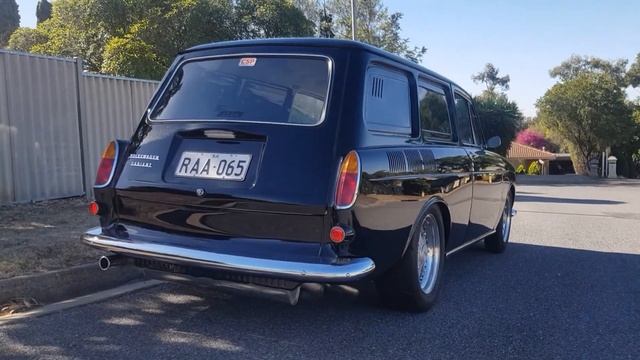 1965 VW 1500 'N' Type 3 Variant Squareback Panel Van смотреть онлайн