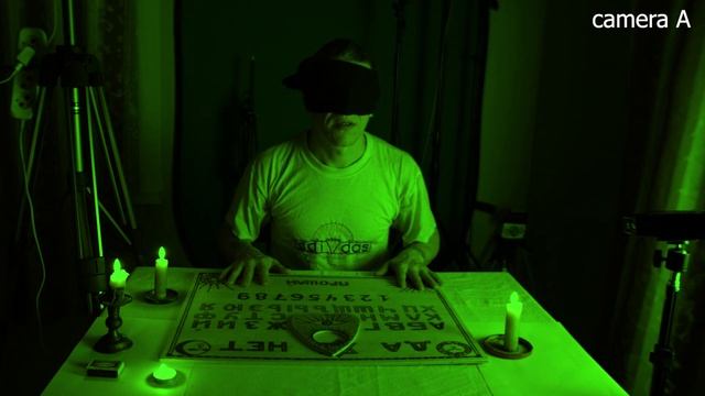 РЕАЛЬНЫЙ ПОЛТЕРГЕЙСТ | Доска УИДЖА | Страшный полтергейст в моей комнате