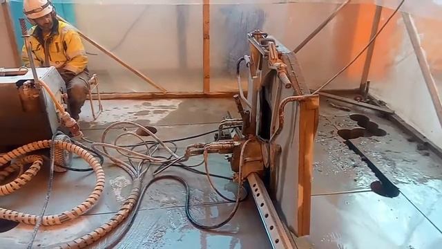 Алмазная резка бетона в Москве