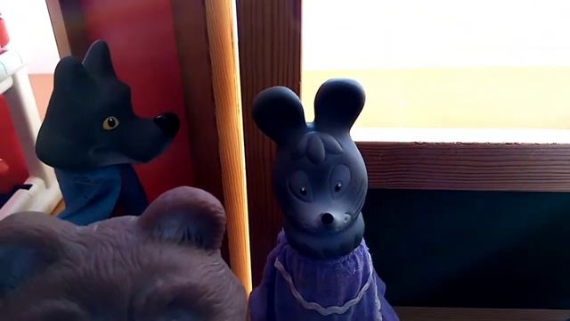 Куклы для театра, сделаны людьми. смотреть онлайн