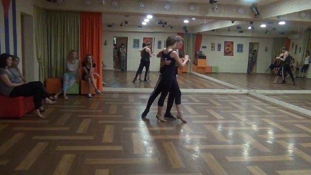 Связка кизомба 24 06 2015 Владимир и Даша смотреть онлайн