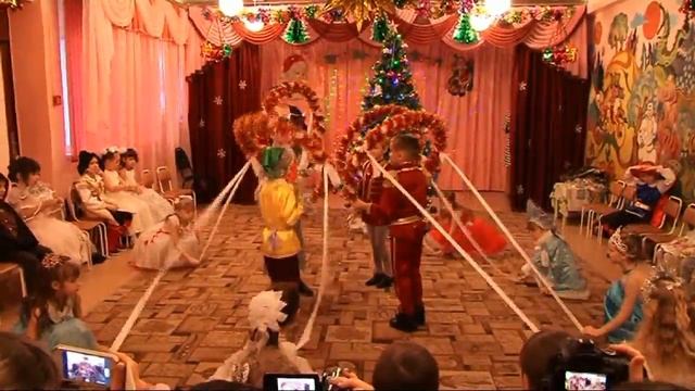 Танец: "Снег - снежок" смотреть онлайн