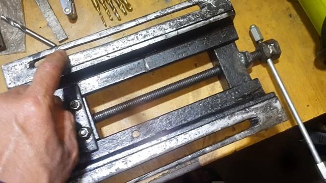 Drill bench vice 4 × 10 inches #drillbenchvice#dies#jigs#mechanicalworkshop смотреть онлайн