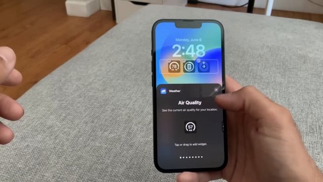 iOS 16 Preview on iPhone 13 смотреть онлайн