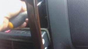 достаем магнитолу форд эксплоер 4