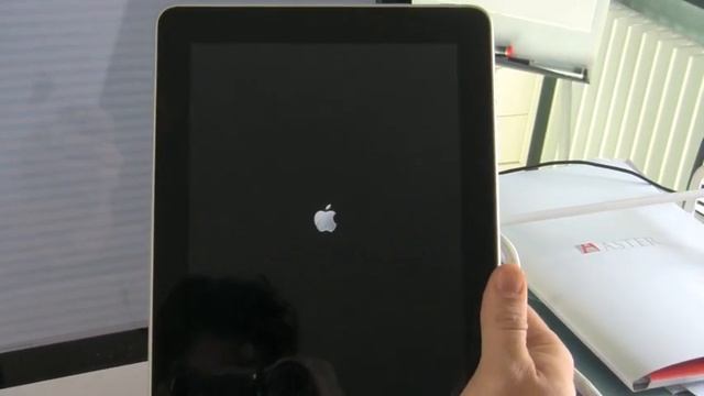 How To Jailbreak iPad, install Cydia iphone 3.1.3 смотреть онлайн