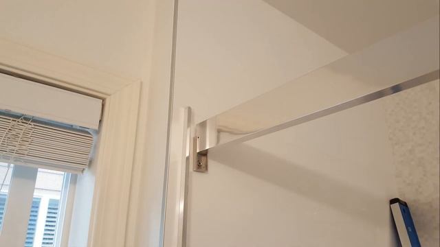 Shower Glass Door Installation. Установка стеклянных раздвижных дверей душа. смотреть онлайн