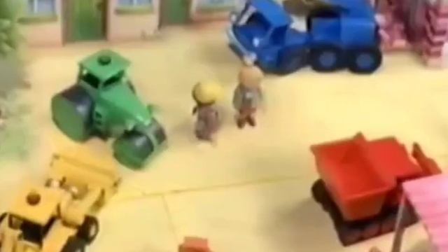 Bob The Builder Can We Fix It? Italian Intro смотреть онлайн