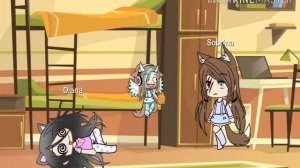 Не любимая матерью дочь...