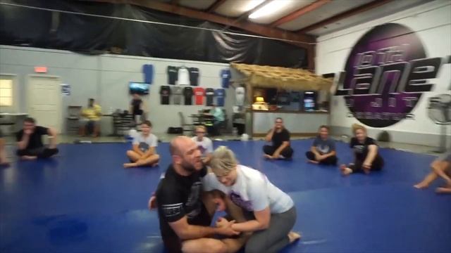 Try these 2 SWEEPS from Butterfly Guard смотреть онлайн