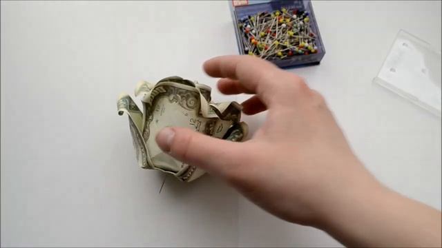 How to assemble a MONEY ROSE with a stem and leaves | BOUQUET OF ROSES | Dollar gift | Tutorial DIY смотреть онлайн