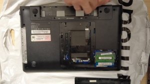 как разобрать ноутбук Samsung NP300E5A