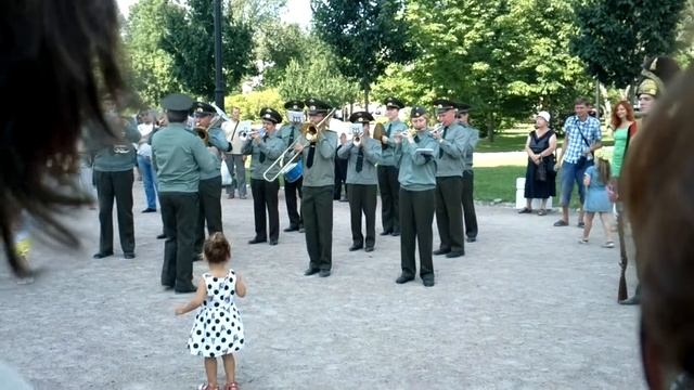 Танцы под марши Российской Императорской Армии смотреть онлайн