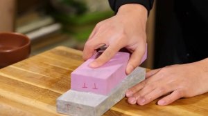 Как точить нож | Виды японских Ножей и как правильно точить их на японском камне