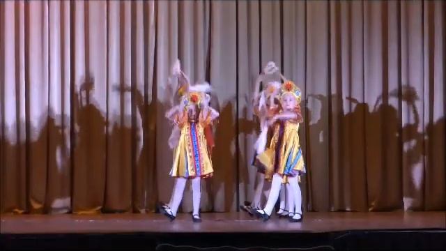 народный танец "Русский лирический" Образцовый хореографический ансамбль "Фиеста " г. Волгоград смотреть онлайн