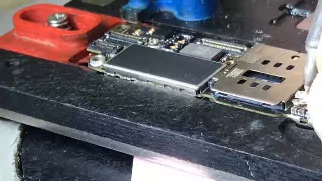 IPhone 7 нет сети - РЕМОНТ