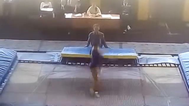 Прыжки на батуте Стерлитамак 06.04.2018 смотреть онлайн