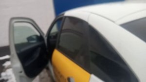 lada granta кнопка багажника не открывает но можно открыт по другому.