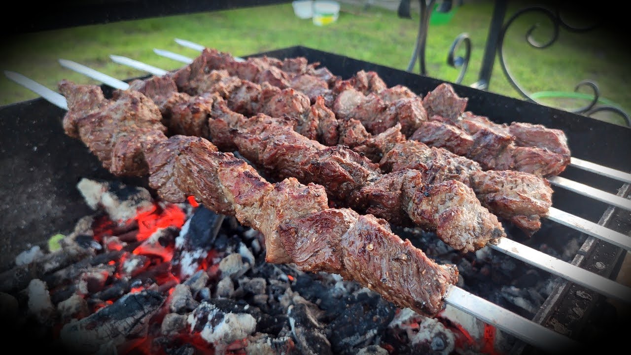 ШАШЛЫК из ГОВЯДИНЫ. Этот шашлык можно есть губами. смотреть онлайн