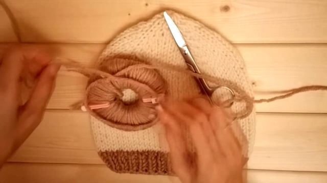 Как сделать помпон для шапки/How to make a pompom смотреть онлайн