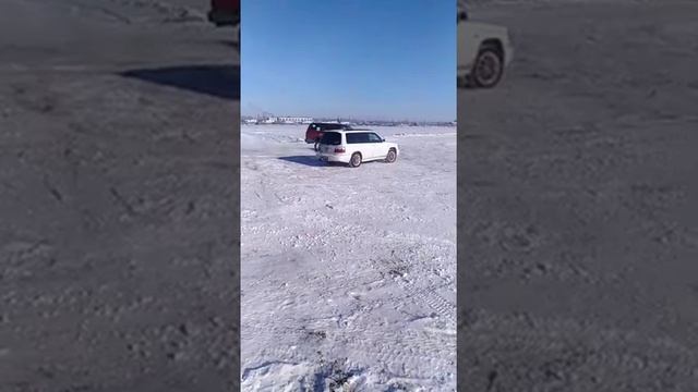 Т- СУРФ жгёт... смотреть онлайн