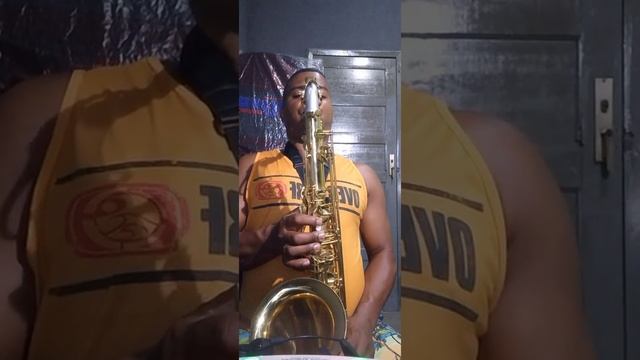 Boss Ve 5 - Sax Tenor смотреть онлайн