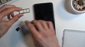 How to Insert SIM and SD Card into POCO M4 Pro 5G - Input SIM and SD Card