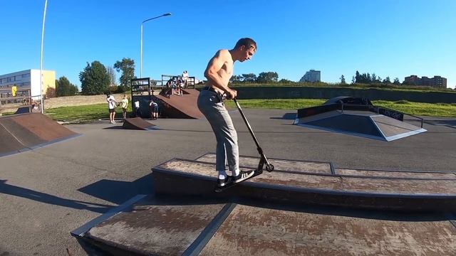 ПРОСТО GAME OF SCOOT смотреть онлайн