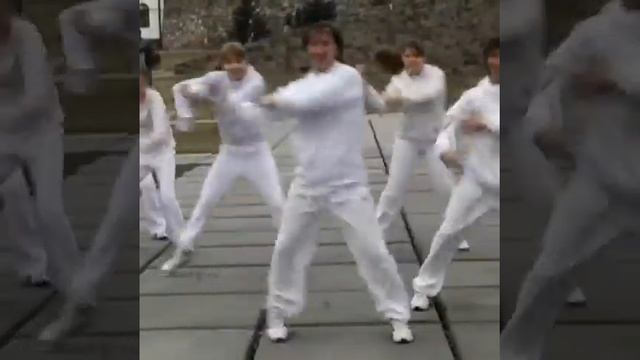 Связки 2 по Электро Денс смотреть онлайн