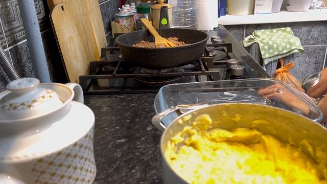 И ЩИ ТВОИ НЕ ВКУСНЫЕ!КАРТОФЕЛЬНАЯ ЗАПЕКАНКА ИЗ СССР ПО ГОСТУ! Как в детском саду или школе! смотреть онлайн