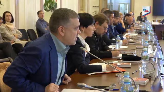 Руководитель проекта 90180 ru призывает лидеров мнений услышать мигрантов смотреть онлайн