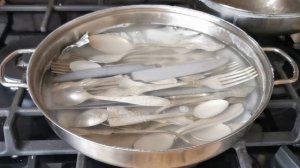 Советы и Хитрости для кухни. Как Почистить Мельхиоровые и Серебряные ЛОЖКИ Простой Способ с Фольгой