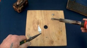 Зимняя блесна на окуня своими руками.Изготовление блесны на окуня времен СССР.