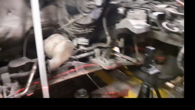 Рихтовка на стапеле передней части Volkswagen Touran смотреть онлайн