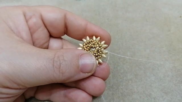 Video Tutorial Orecchini Gold con Swarovski in collaborazione con Perlinebijoux смотреть онлайн