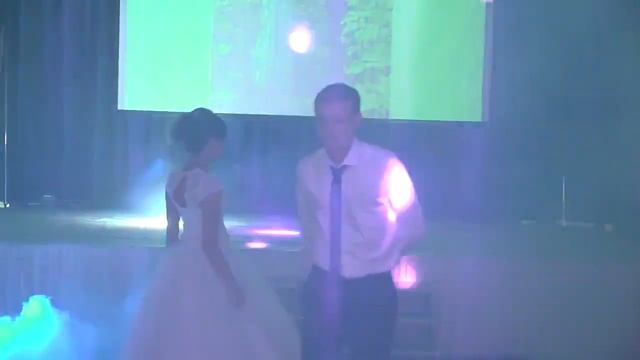 Свадебный танец Дианы и Дениса смотреть онлайн