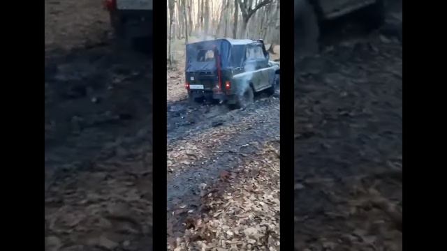 УАЗ 402 двигатель мосты колхозные смотреть онлайн