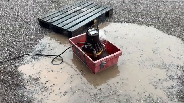 Köp Dränkbar pump Flygt på Klaravik смотреть онлайн