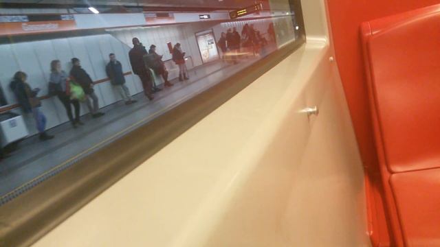 U3 Typ V Erdberg-Zippererstraße in Wien смотреть онлайн